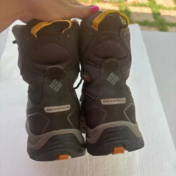 Mens Brown Columbia Waterproof Omni Heat 200 Gram Insulated Boots SZ 11 Techlite - Picture 9 of 12